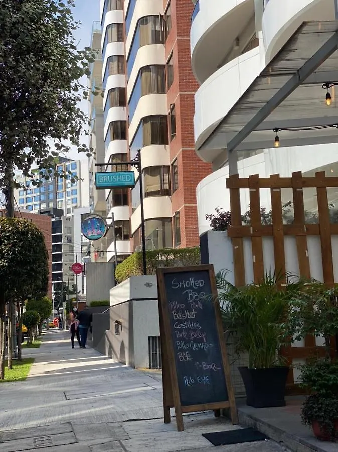 Nice And Quiet Apartment In La Carolina Quito